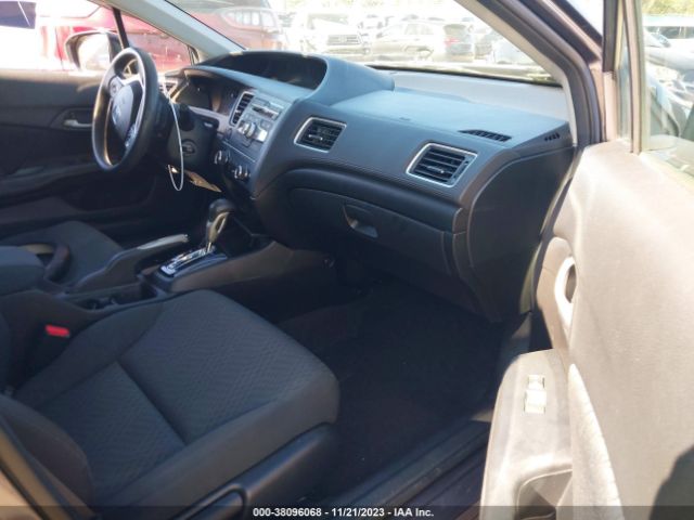 19XFB2F58EE225039 Honda Civic Sedan Lx