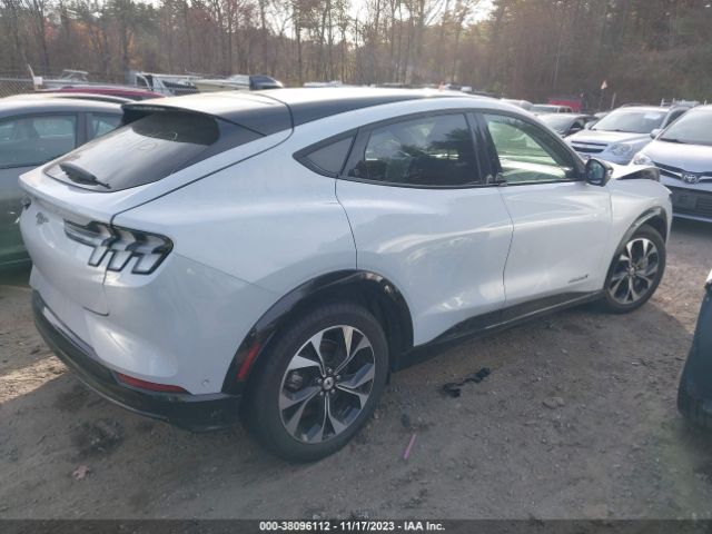 2022 FORD MUSTANG MACH-E 3FMTK3SU6NMA49972 Photo 3
