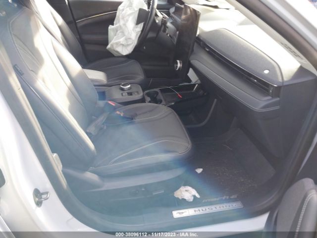 2022 FORD MUSTANG MACH-E 3FMTK3SU6NMA49972 Photo 4