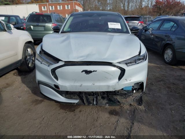 2022 FORD MUSTANG MACH-E 3FMTK3SU6NMA49972 Photo 5