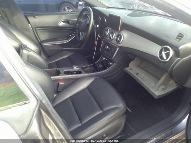 WDDSJ4EB1EN138749 Mercedes-Benz CLA 250