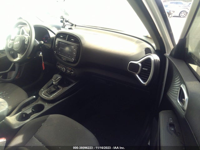 KIA SOUL LX 2022 KNDJ23AU8N7161664 Image 5