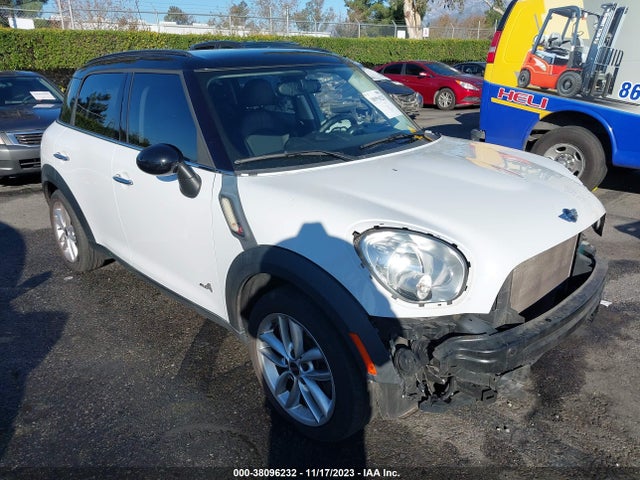 2013 MINI COUNTRYMAN WMWZC5C56DWP33852 Photo 0