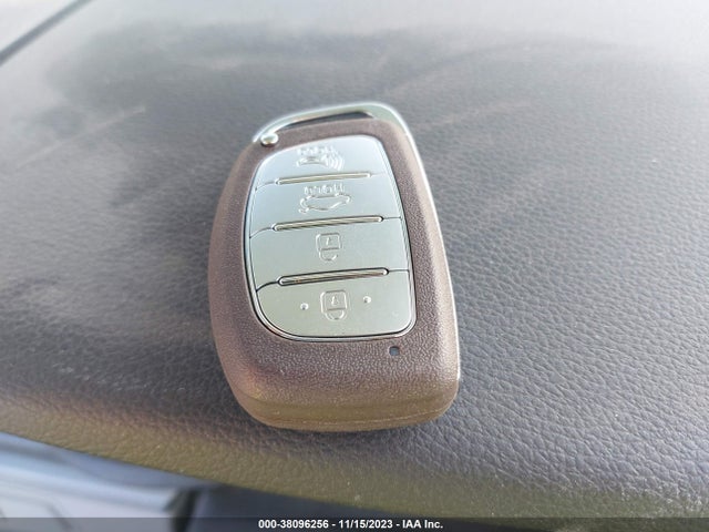 Hyundai SONATA SEL 2019 5NPE34AF9KH773904 Image 11