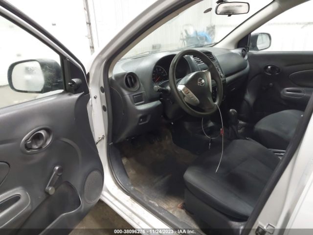 3N1CN7AP5FL801797 Nissan Versa 1.6 S