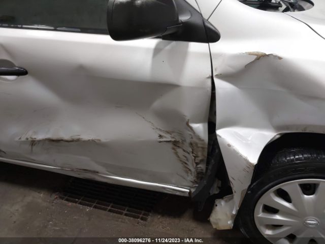 3N1CN7AP5FL801797 Nissan Versa 1.6 S