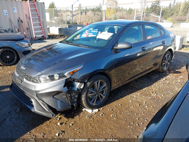 KIA Forte Lxs 2023 3KPF24AD3PE550579 Image 2