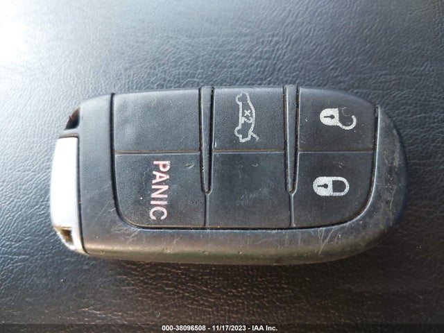 Chrysler 300 Limited 2015 2C3CCAAG5FH881597 Image 11