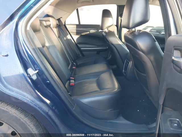 Chrysler 300 Limited 2015 2C3CCAAG5FH881597 Image 8