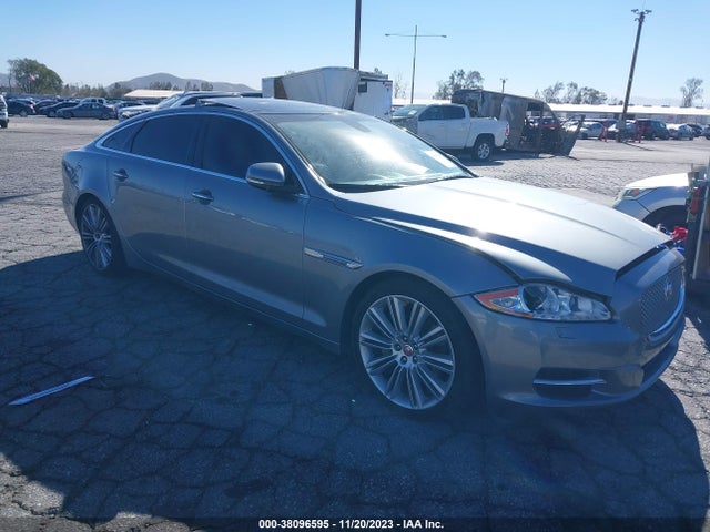 2011 JAGUAR XJ SAJWA2GB0BLV09714 Photo 0