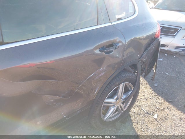 2012 PORSCHE CAYENNE WP1AA2A22CLA05330 Photo 5