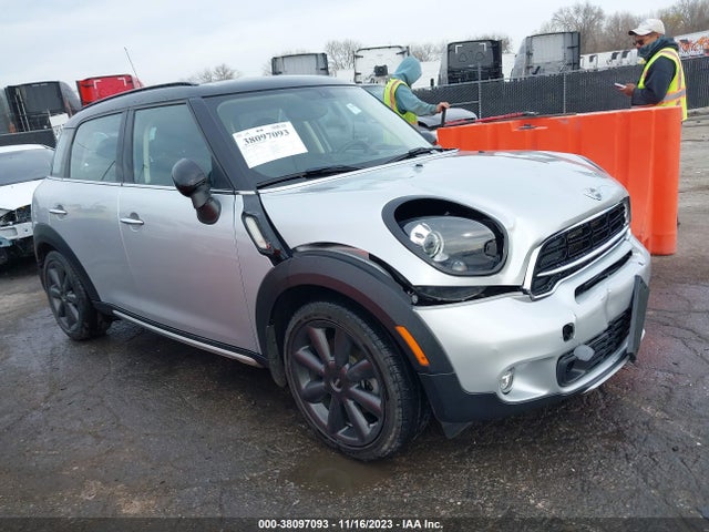 2015 MINI COUNTRYMAN WMWZC5C5XFWP46168 Photo 0