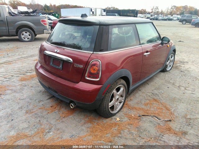 2009 MINI COOPER WMWMF33519TU74007 Photo 3
