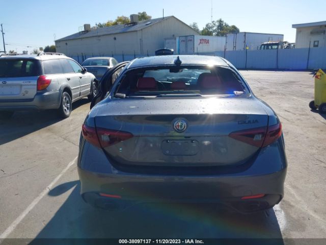 ZARFAMBN0L7630898 Alfa Romeo Giulia Ti Sport Rwd