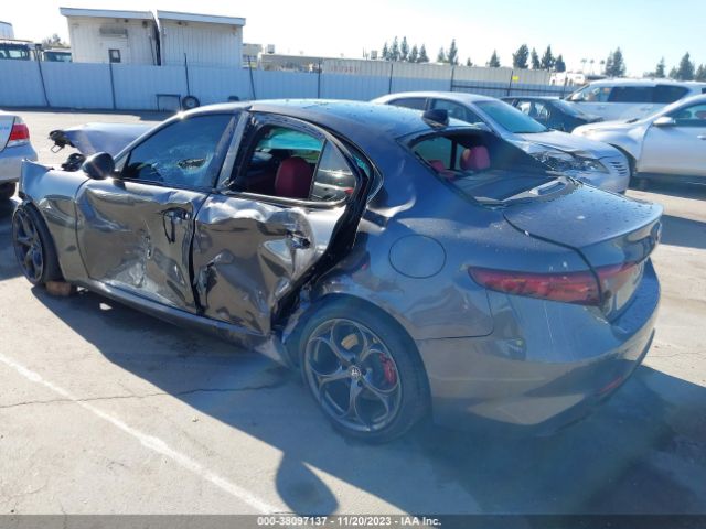 ZARFAMBN0L7630898 Alfa Romeo Giulia Ti Sport Rwd