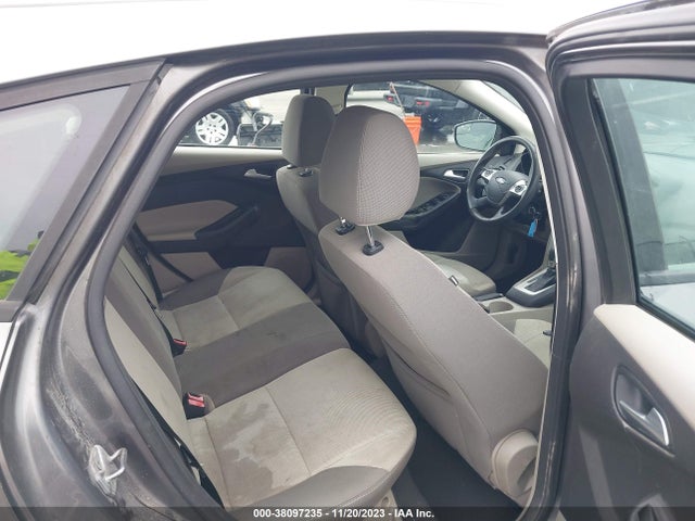 2014 FORD FOCUS SE VIN: 1FADP3K24EL206771
