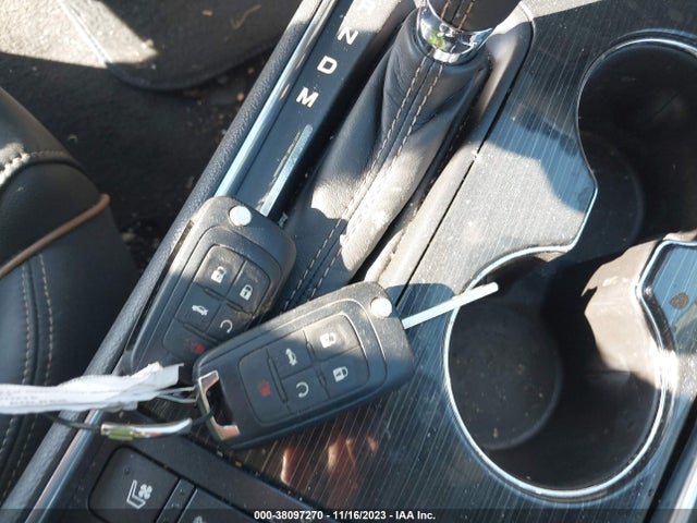 Chevrolet IMPALA 2LZ 2018 2G1125S38J9177432 Image 11