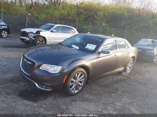 2C3CCAKG3KH566399 Chrysler 300 Limited Awd