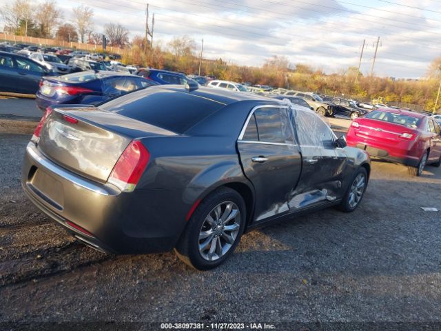 2C3CCAKG3KH566399 Chrysler 300 Limited Awd