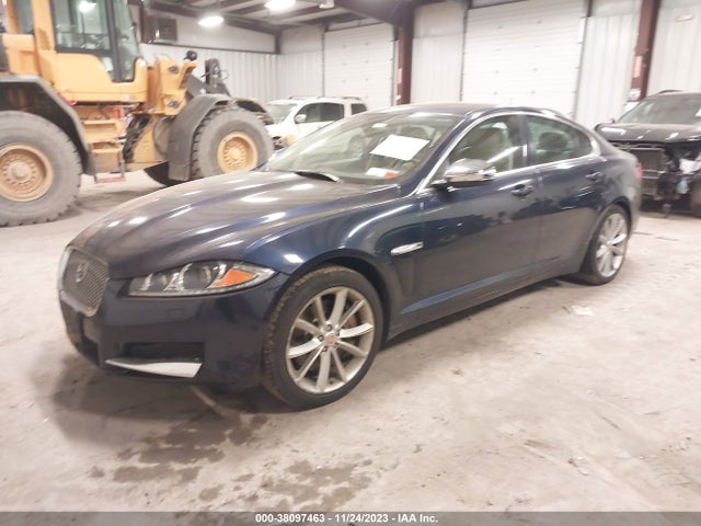 2015 JAGUAR XF SAJWJ0FF9F8U67755 Photo 1