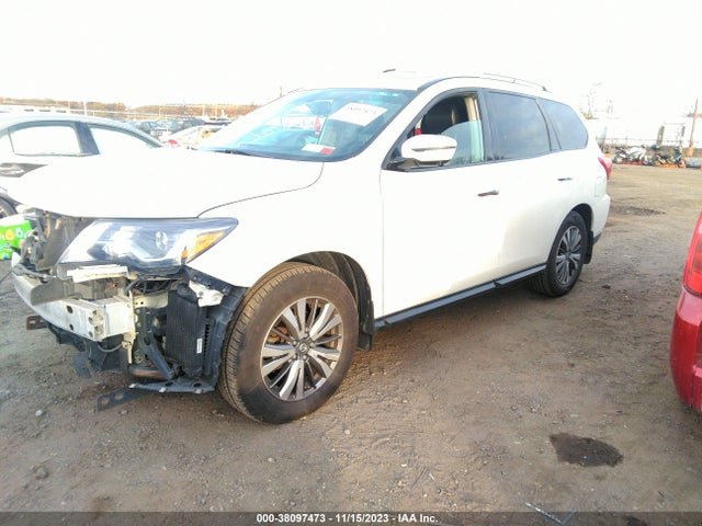 2017 NISSAN PATHFINDER SL VIN: 5N1DR2MM1HC601424