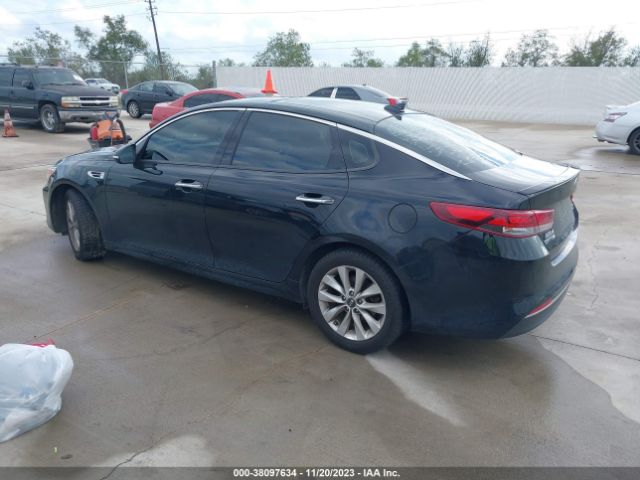 5XXGT4L30JG241172 KIA Optima S