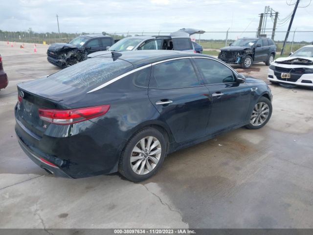 5XXGT4L30JG241172 KIA Optima S