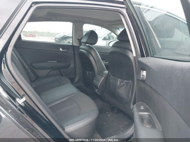 5XXGT4L30JG241172 KIA Optima S