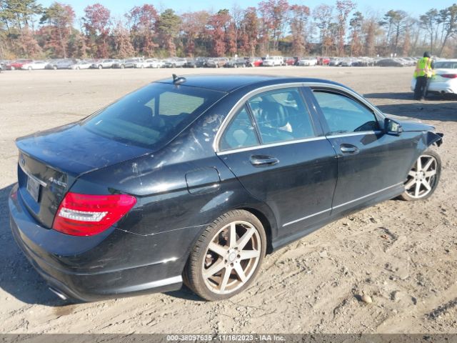 WDDGF8AB2EA967678 Mercedes-Benz C 300 Luxury 4matic