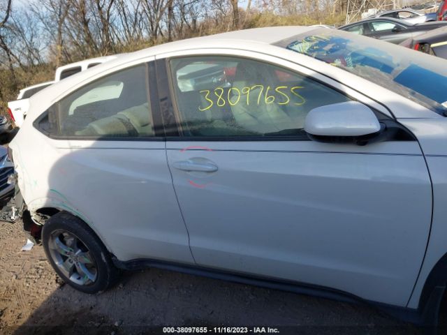 3CZRU5H33KM707112 Honda HR-V LX