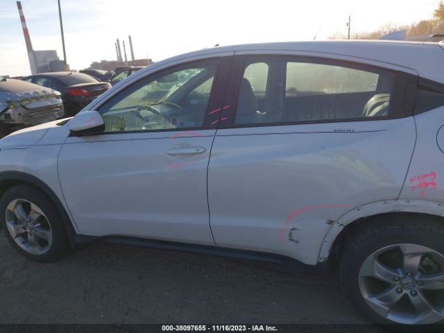 3CZRU5H33KM707112 Honda HR-V LX