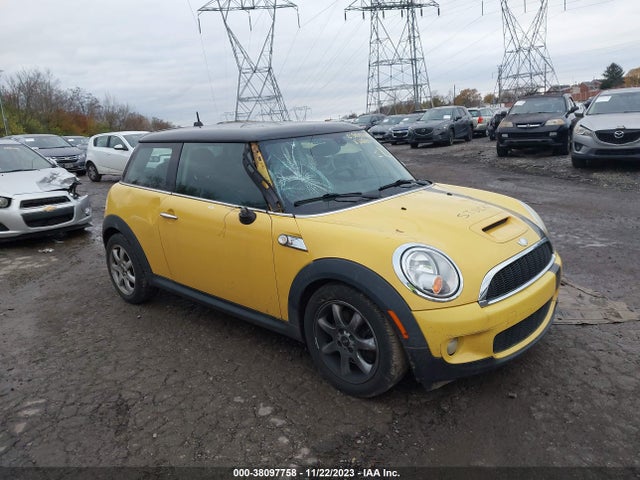 2009 MINI COOPER S WMWMF73579TW80455 Photo 0