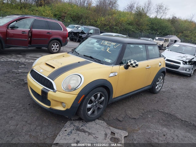 2009 MINI COOPER S WMWMF73579TW80455 Photo 1