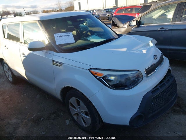 KIA Soul 2016 KNDJN2A27G7335646 Image 1