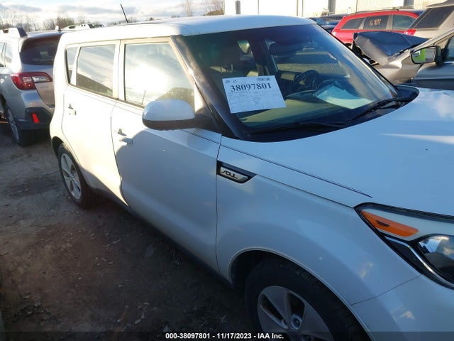 KIA Soul 2016 KNDJN2A27G7335646 Image 13