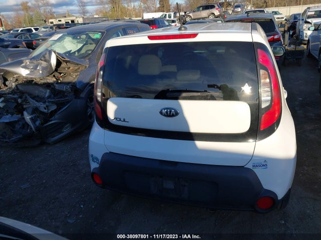 KIA Soul 2016 KNDJN2A27G7335646 Image 16