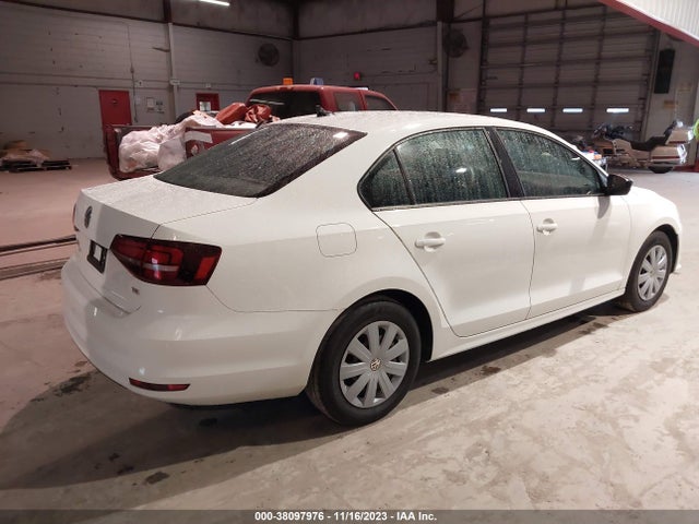3VW267AJ2GM285828 Volkswagen Jetta 1.4t S