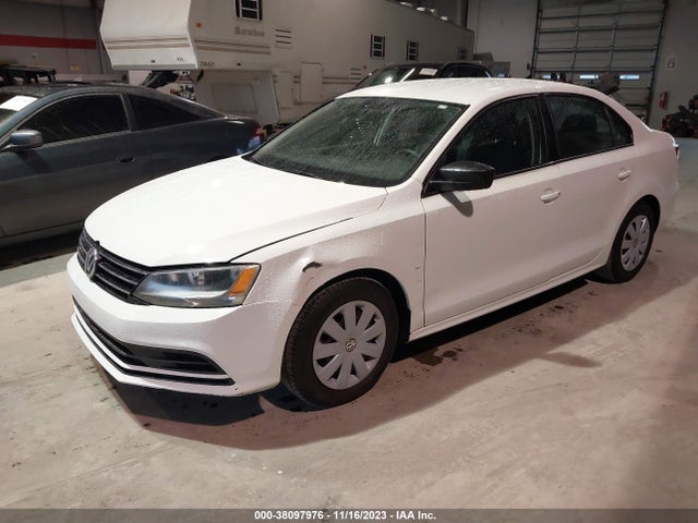 3VW267AJ2GM285828 Volkswagen Jetta 1.4t S