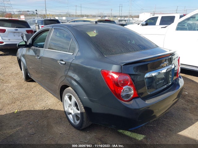 Chevrolet Sonic Ltz Auto 2015 1G1JE5SBXF4194743 Image 3