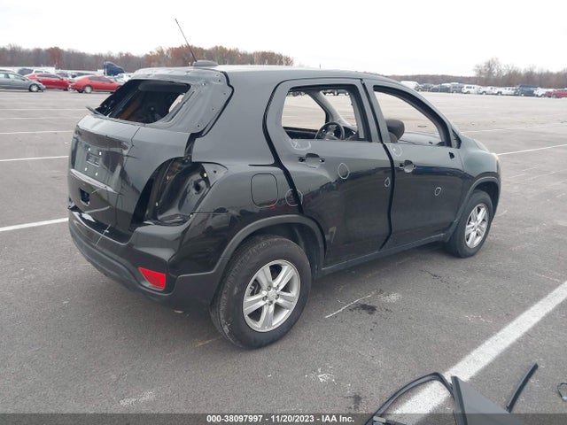 Chevrolet Trax Awd Ls 2021 KL7CJNSB0MB318276 Image 4