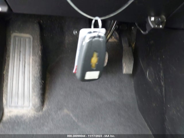 Chevrolet EQUINOX LS 2018 2GNAXHEV9J6165628 Image 11