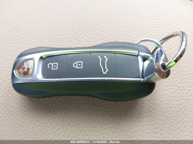 2021 PORSCHE CAYENNE WP1AA2AY8MDA08717 Photo 10