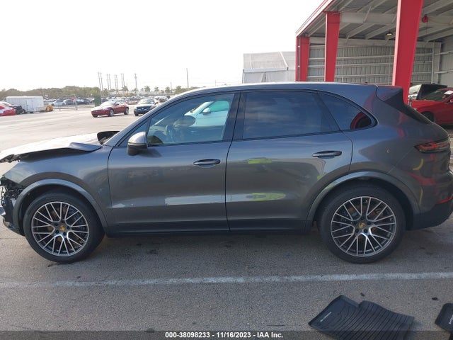 WP1AA2AY8MDA08717 Porsche Cayenne