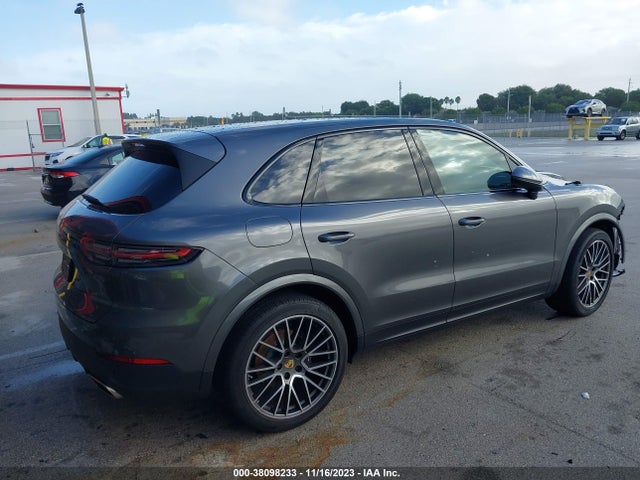 2021 PORSCHE CAYENNE WP1AA2AY8MDA08717 Photo 3