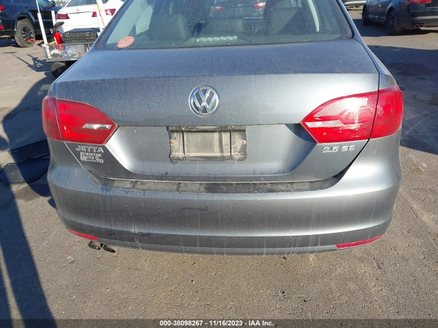 2013 VOLKSWAGEN JETTA 2.5L SE VIN: 3VWDX7AJ0DM409953