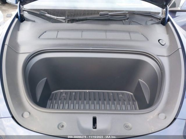 2023 TESLA MODEL Y 7SAYGAEE0PF709969 Photo 9