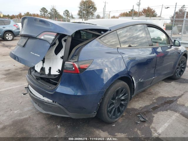 2023 TESLA MODEL Y 7SAYGAEE0PF709969 Photo 3