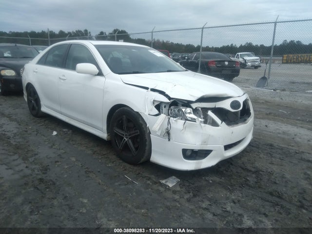 2011 TOYOTA CAMRY SE VIN: 4T1BF3EK7BU712466