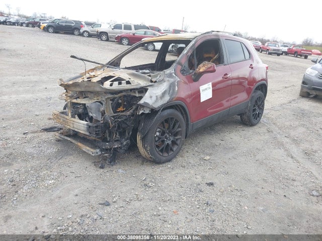 Chevrolet Trax Awd Lt 2022 KL7CJPSM5NB551455 Image 2