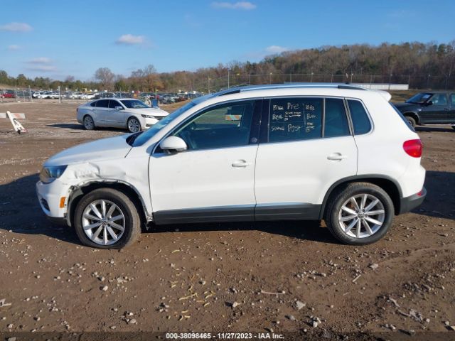 WVGSV7AX6HK005682 Volkswagen Tiguan 2.0t Wolfsburg Edition